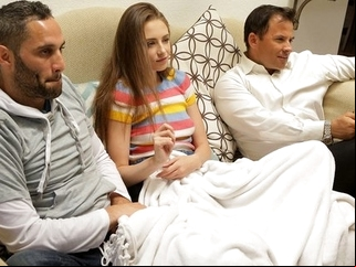 step fantasy pov Young girl seduced by a friends father on sex in the pose of cancer...